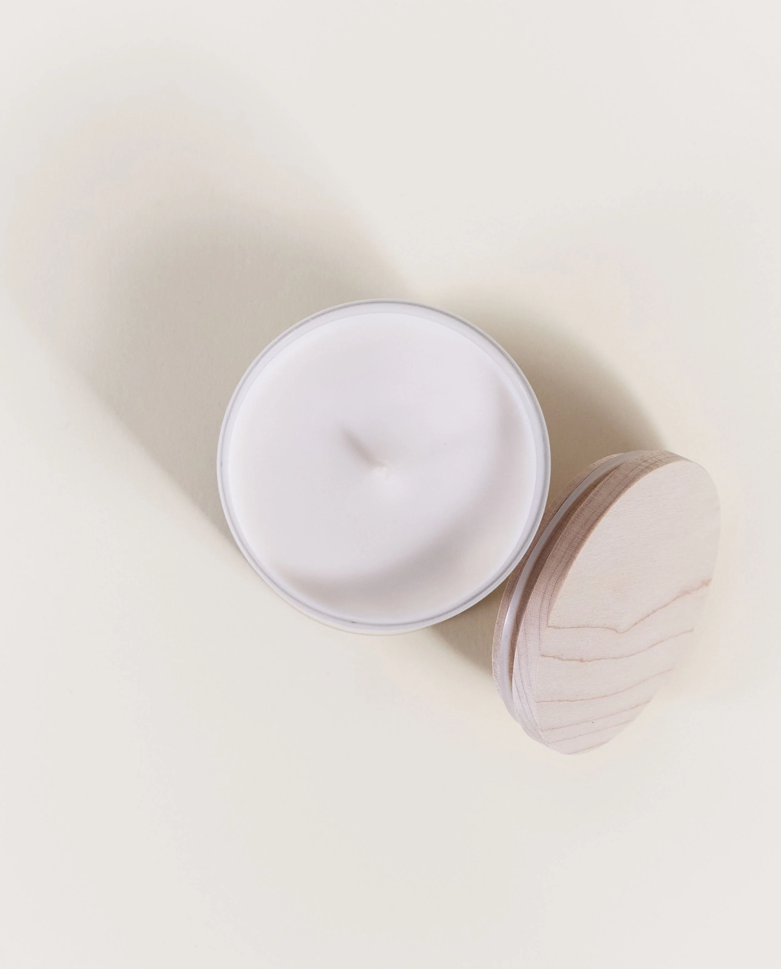 Aroma Respire Scented Candle - Image 6