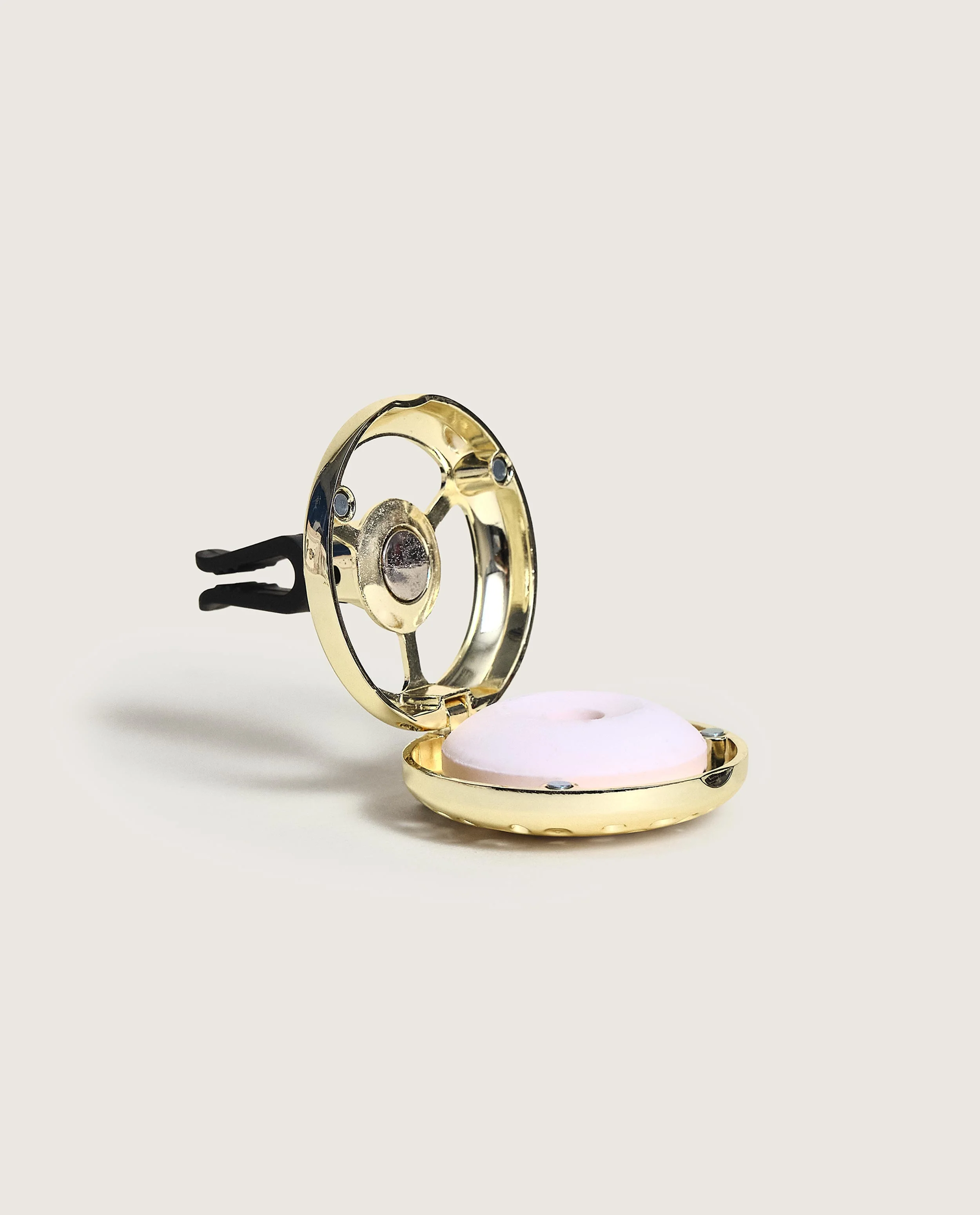 Little Treasures Ophelia Gift Pack Gold car diffuser & key rings - Image 3