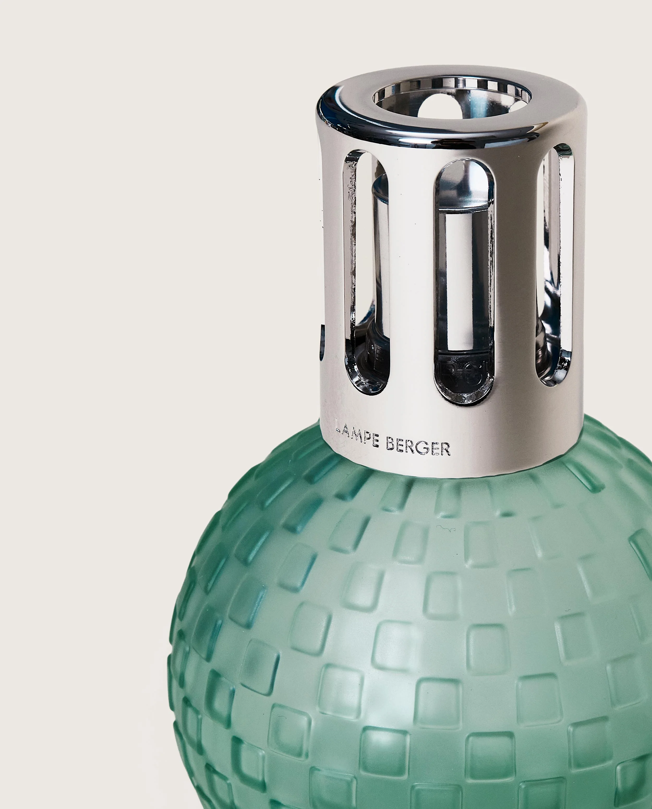 Zest of Verbena Disco Estivale Lamp Berger Gift Pack - Image 4